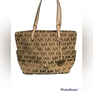 EUC•Michael Kors Large Khaki/Brown tote